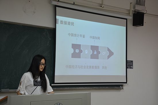 威斯尼斯人wns579研究生学术茶话会顺利举办